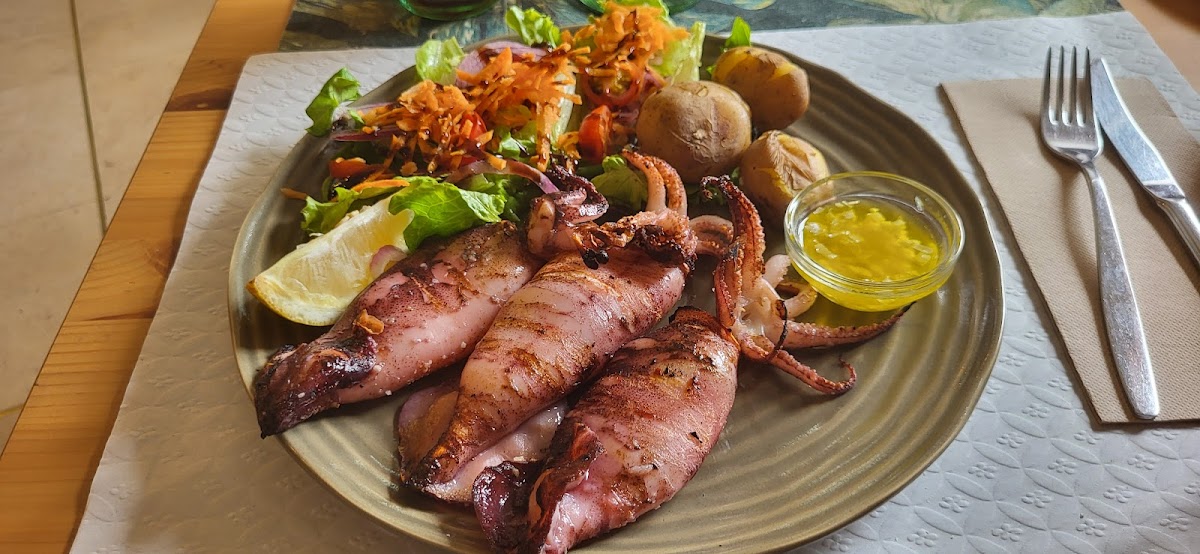 Bucha, Tapas & Wine-4